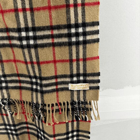 Vintage Burberry of London 100% Cashmere Scarf Nova Check Scarf England plaid - Picture 1 of 5